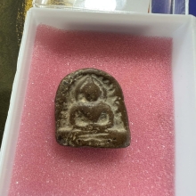 พระซุ้มกอ พิมพ์กลาง