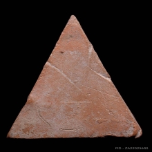 พระนางพญา หลวงปู่โต๊ะ พิมพ์อกนูน เนื้อดิน ปี2472