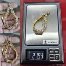 ตลับทองคำ ฝังเพชรเเท้ ใสเหรียญมหาชนกพิมพ์ใหญ่ สวยมาก