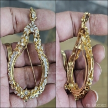 ตลับทองคำ ฝังเพชรเเท้ ใสเหรียญมหาชนกพิมพ์ใหญ่ สวยมาก