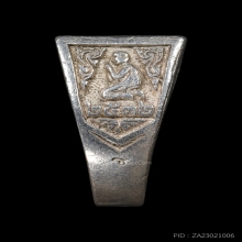 แหวนหน้าพระพุทธ ปี32 หน้าใหญ่จอกว้าง ลป.ดู่ วัดสะแก