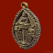 *สวยแชมป์* เหรียญหล่อเรียกลาภ หลวงพ่อแฉ่ง ปี 2485 