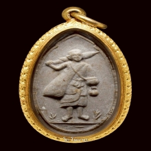 พระสิวลีรูปไข่ เนื้อผงเกสร หลวงปู่โต๊ะ