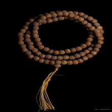 ติดที่2สมาคมสามพราน สร้อยประคำหลวงพ่ออุตตมะ เนื้อไม้