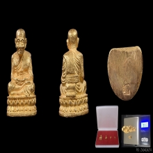 หลวงพ่อทวดรุ่นสร้างเจดีย์ ชุดทองคำ สร้างปี 2533 สวยๆ