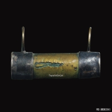 ตะกรุดเนื้อฝาบาตร เลี่ยมเงินเดิมๆๆ (เก่ามากไม่รู้วัด)