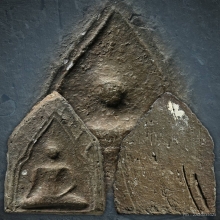 ลพ.พ่วง วัดกก พิมพ์ขุนแผน เนื้อดินออกดำ หายาก ปี2473