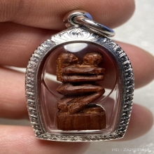 อิ่นไทใหญ่-ล้านนา เนื้อไม้แกะ