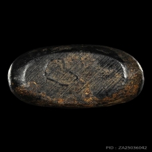 ปิดตาไม้แกะเก่าชุบรักปิดทอง สภาพสวยคลาสสิค รักทองเก่าแห้งมาก