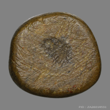 พระปิดตาเนื้อผงคลุกรักเก่า