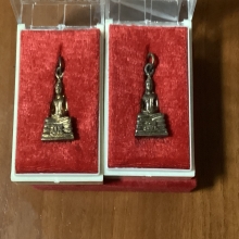 หลวงพ่อโสธร ปี 30 ( 2 องค์ )