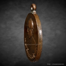 เหรียญห่วงเชื่อม หลวงปู่ทิม วัดละหารไร่ (บล๊อคแรก) สวยเดิม 