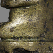 หล่อโบราณปิดตายาคูคำดีประเทศลาว