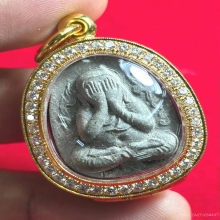 พระปิดตากนกข้างหลวงปู่โต๊ะ