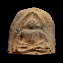 พระพิมพ์ซุ้มแหลม หลวงปู่บุญ วัดกลางบางแก้ว