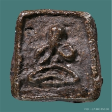 พระปิดตา เนื้อผงคลุกรักเก่า