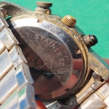 นาฬิกา 2 เรือน