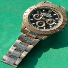 นาฬิกา 2 เรือน