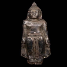 พระร่วงยืนเปิดโลก เนื้อว่านหน้าเงิน กรุวัดมหาธาตุ จ.สุโขทัย