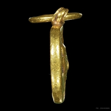 เหรียญเม็ดแตง หลวงปู่ทวด วัดช้างให้ ปี06 เนื้อทองคำ