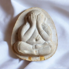 พระปิดตาหลวงปู่โต๊ะ วัดประดู่ฉิมพลี ปี 35 รุ่นเพชรรุ่งโรจน์