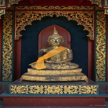 พระบูชารัตนะปางสมาธิ หน้าตัก 14 นิ้ว