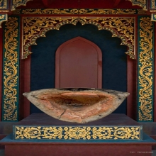 พระบูชารัตนะปางสมาธิ หน้าตัก 14 นิ้ว