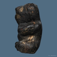 พระปิดตาหลวงปู่เอี่ยม วัดสะพานสูง บรรจุกรุเจดีย์