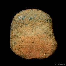 พระหัวใจกำแพง พิมพ์ใหญ่ เนื้อดินเผา กรุเตาทุเรียง จ.สุโขทัย