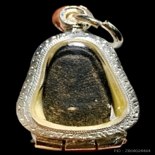 หลวงปู่ทวดเนื้อว่าน พิมพ์พระรอด ฝังตระกรุดนารายณ์แปลงรูป