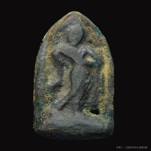 พระลีลากำแพงขาว พิมพ์เล็ก กรุวัดมหาธาตุ จ.กำแพงเพชร