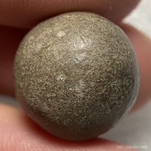 ลูกอมหลวงพ่อผินะ วัดสนมลาว จ.สระบุรี 