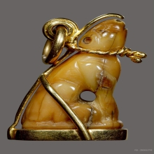 เขี้ยวเสือแกะเสือ หลวงพ่อปาน คลองด่าน