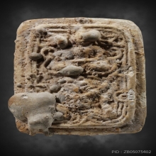 พระผงวัดคู้สลอด พิมพ์อนุบาลทรงเครื่อง