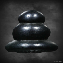 พระปิดตาหลวงพ่อปล้อง วัดหลุมดิน พิมพ์ใหญ่ จานเล็กนิยม