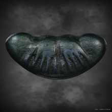 พระปิดตาหลวงพ่อปล้อง วัดหลุมดิน พิมพ์ใหญ่ จานเล็กนิยม