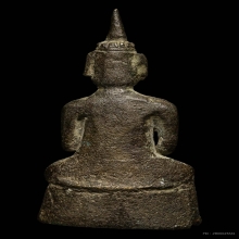 พระพุทธนั่งลอยองค์ เนื้อสำริดเงิน กรุถ้ำเขาพระ จังหวัดพัทลุง