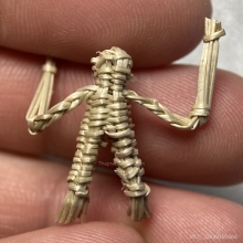 หุ่นพยนต์พี่เอ ปริญญา คนซื่อ (สานฟาง)