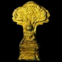 พระเชียงแสนปรกโพธิ์เหนือเศียร ฐานสูง เนื้อชินเงิน เชียงราย