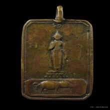 หลวงพ่อเชิด วัดลาดบัวขาว