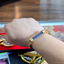 ตะกรุดสาริกาหลวงพ่อทองสุข  ยุคกลาง เลี่ยมกรอบตะกรุดข้อมือ