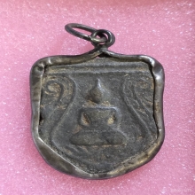 เหรียญ พระพุทธ หลวงพ่อโต วัดวิหารทอง จ.ชัยนาท(บัตรสมาคม)