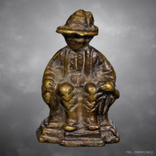 รูปหล่อโบราณ สมเด็จพระเจ้าตากสิน วัดสุทัศน์ พ.ศ.2494