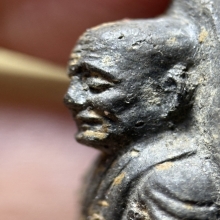 หลวงปู่ทวด วัดช้างให้ ปี2524 เนื้อว่าน พิมพ์กลาง