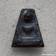 พระผงสุพรรณเนื้อผงฤาษีผสมเก่า หลวงพ่อมุ่ย วัดดอนไร่ ปี 12