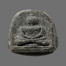 พระกรุวัดท้ายตลาด พิมพ์เล็บมือสมาธิ กรุงเทพฯ