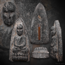 หลวงปู่ทวดหลวงพ่อแดงวัดศรีมหาโพธิ์ปี 2538 