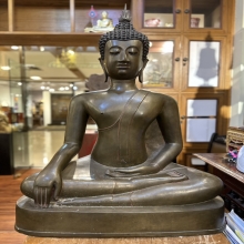 พระบูชาศิลปสมัยเชียงแสน สิงห์สาม ปางมารวิชัย หน้าตัก 26 นิ้ว