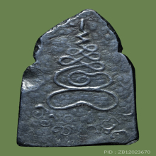 ลป.ใจ วัดเสด็จ ซุ้มประตู