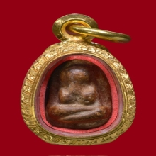 1.พระปิดตาอาจารย์เปิง วัดชิน เนื้อยานัตถุ์ พิมพ์เศียรโต 